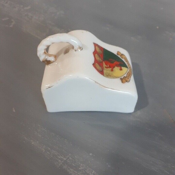 Vintage Miniature Carlsbad Fairy Ware Made in Austria Grange Over Sands Crest - Picture 3 of 7